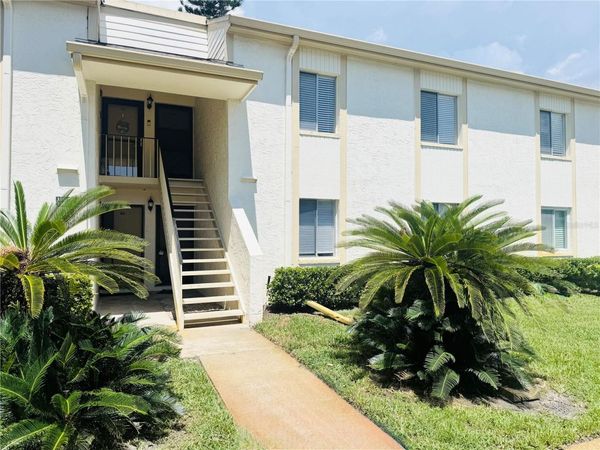 134 CYPRESS COURT , OLDSMAR, FL 34677
