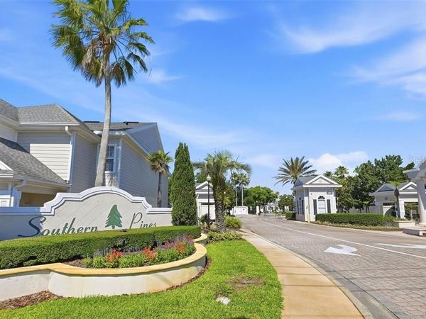 1300 EASTERN PECAN PLACE , Unit 208, WINTER GARDEN, FL 34787