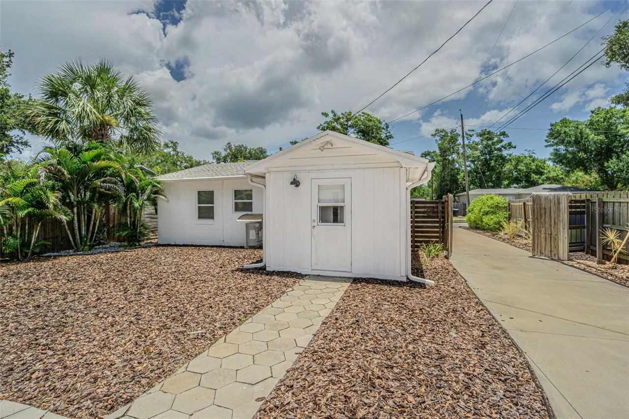 3030 14th Street N, Saint Petersburg, FL 33704 Photo