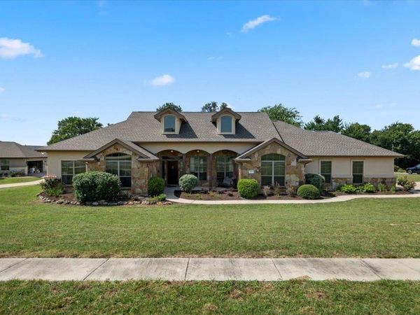 601 Pheasant MDW, Liberty Hill, TX 78642