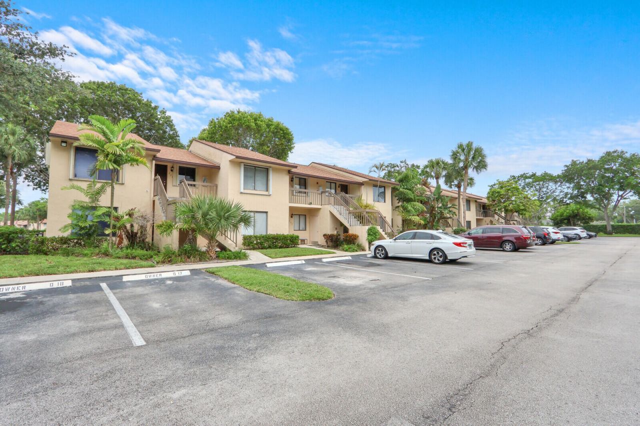 21938 Remsen Terrace, Unit 203, Boca Raton, FL 33433 Photo