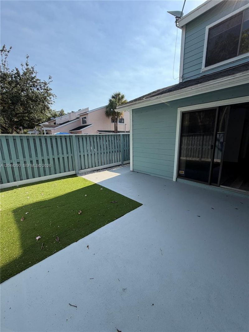 1808 Runners Way , Unit 1808, North Lauderdale, FL 33068 Photo