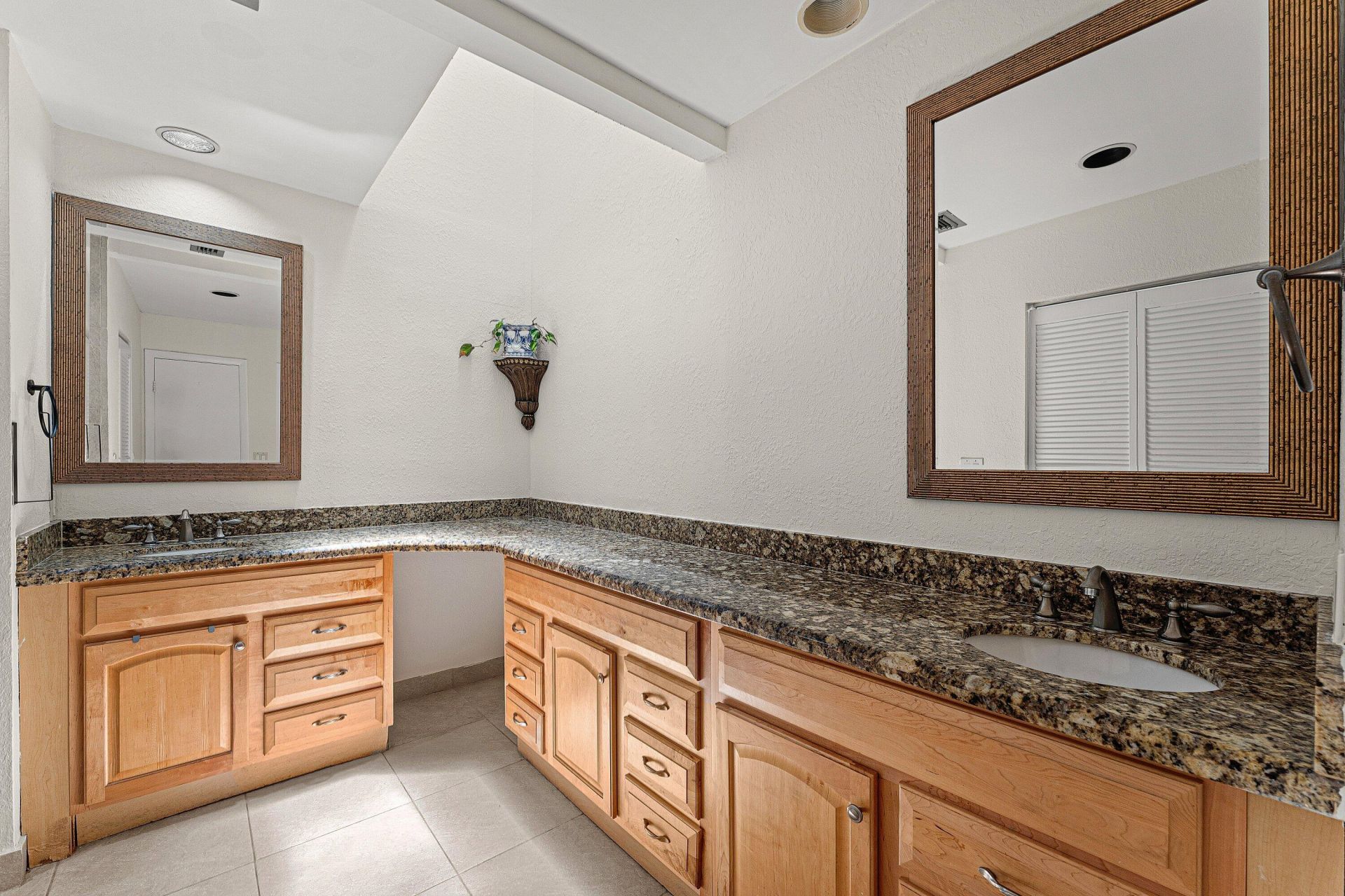 7627 Sierra Drive W, Boca Raton, FL 33433 Photo
