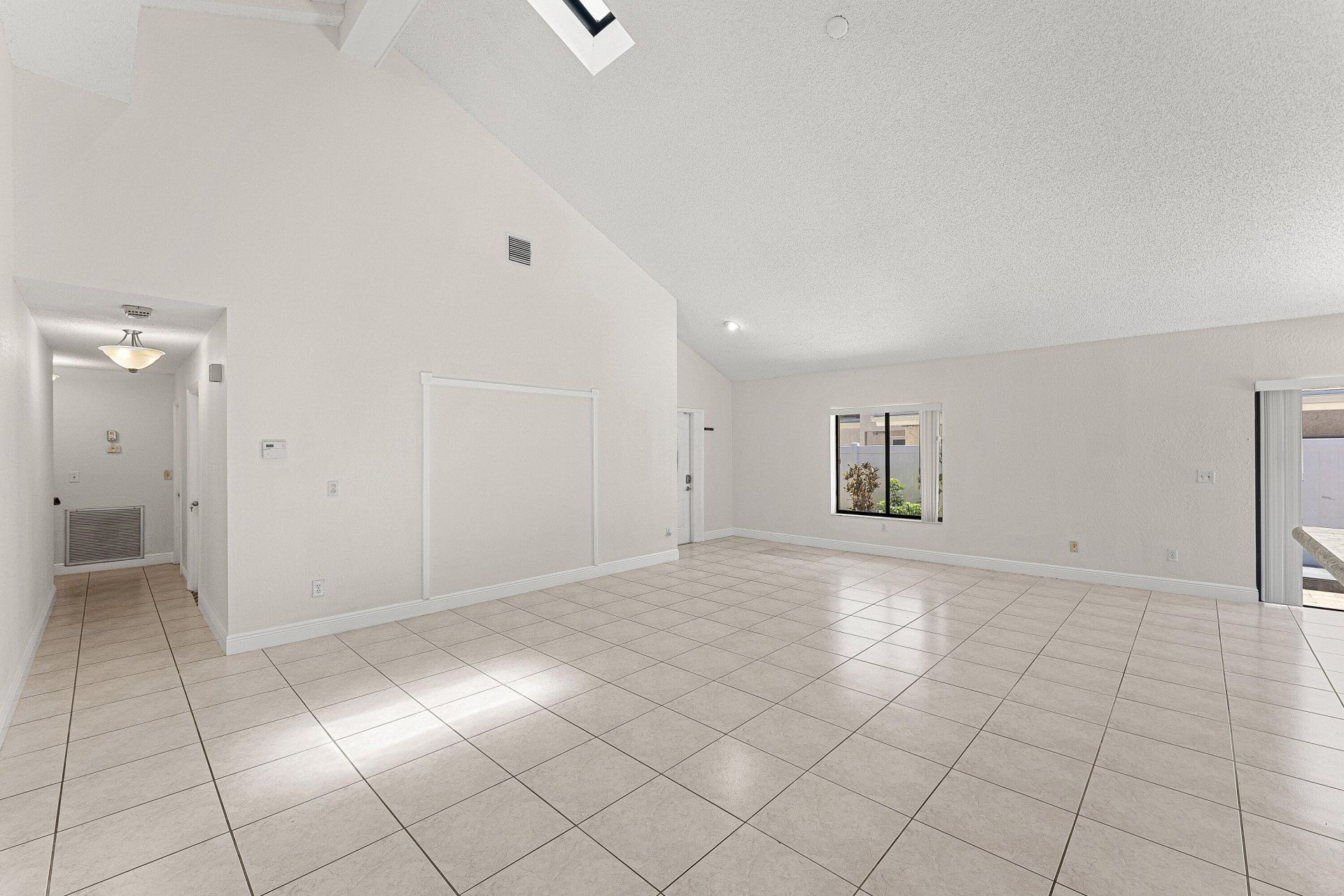 7627 Sierra Drive W, Boca Raton, FL 33433 Photo