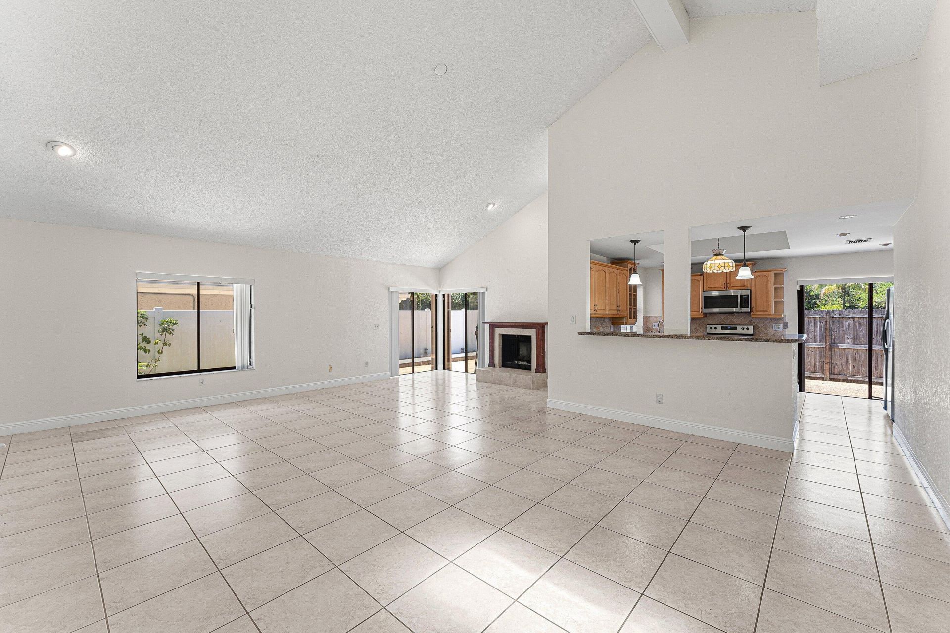 7627 Sierra Drive W, Boca Raton, FL 33433 Photo