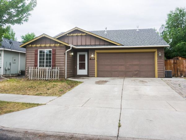 339 SW 29th Street, Redmond, OR 97756