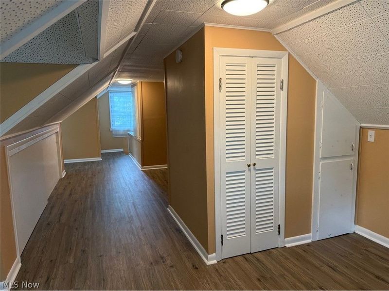 441 Douglas Boulevard, Richmond Heights, OH 44143 Photo 18