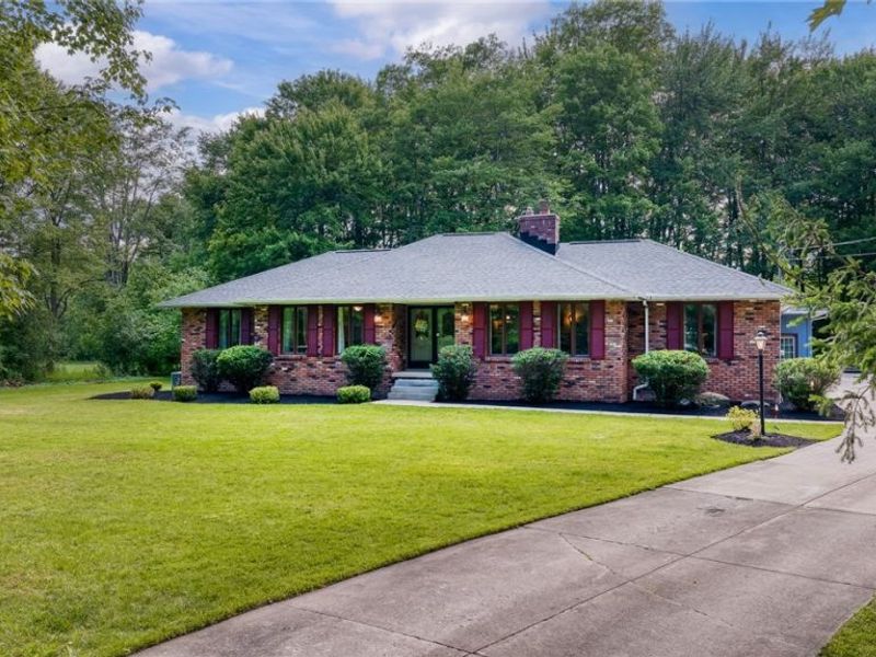 4830 Som Center Road, Moreland Hills, OH 44022 Photo 3