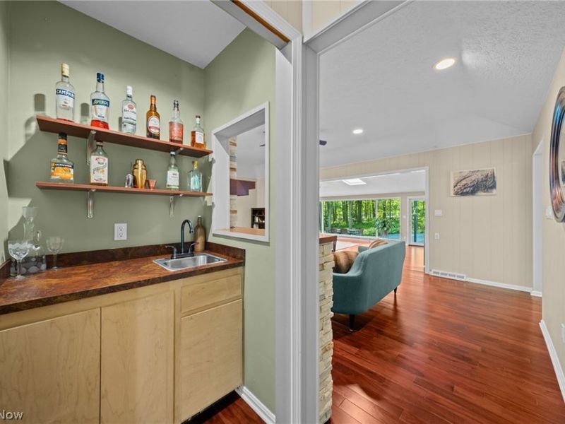 4830 Som Center Road, Moreland Hills, OH 44022 Photo 9