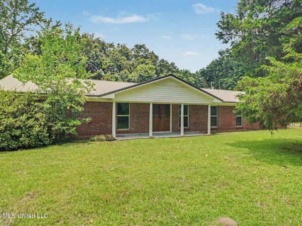 2500 Mamie Lane, Vancleave, MS 39565