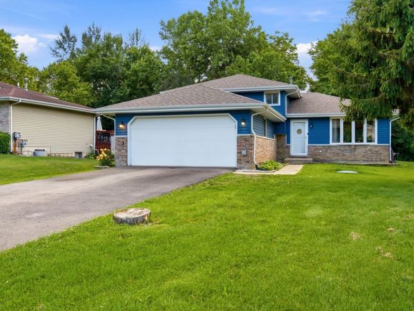 0N140 Sarana Avenue, West Chicago, IL 60185