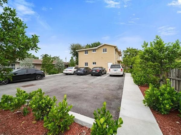 2311 Scott St , Unit 2, Hollywood, FL 33020