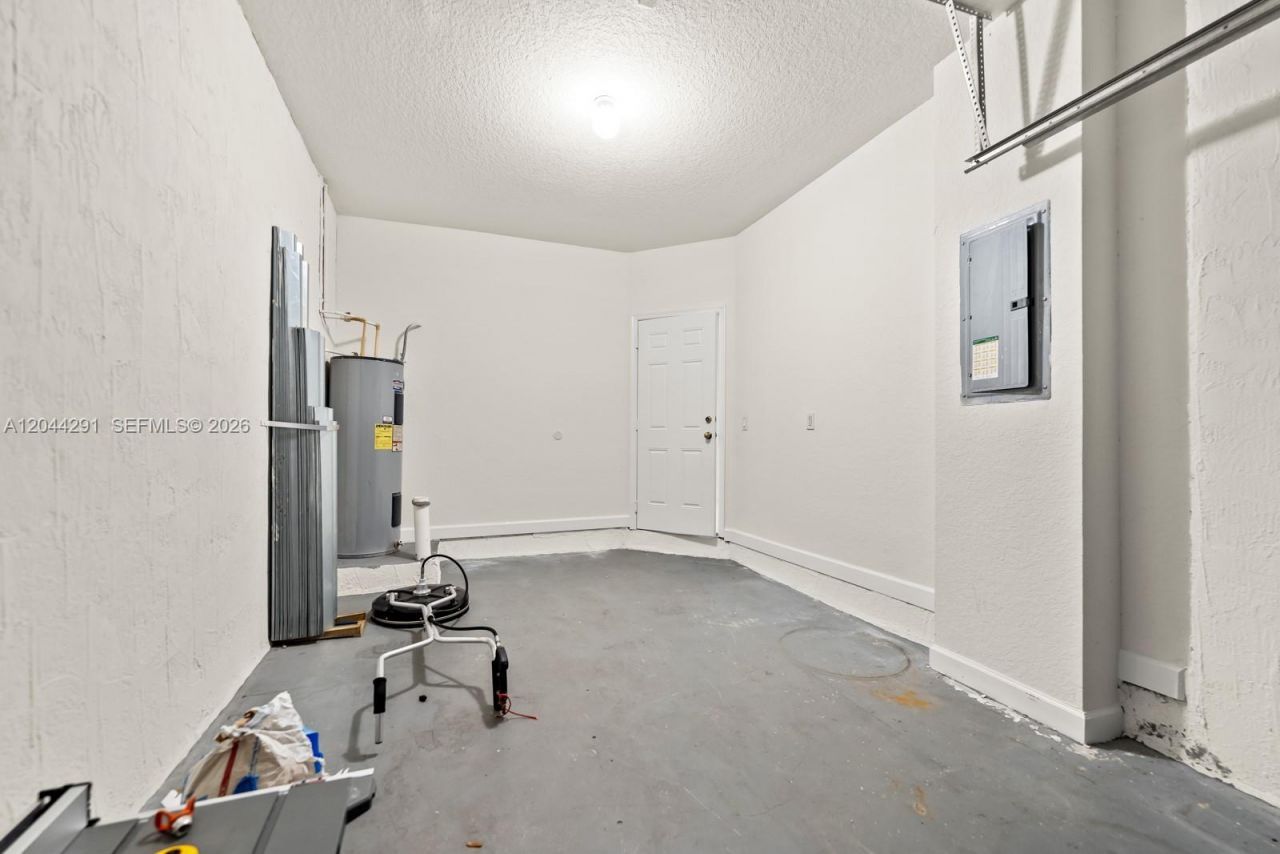 1466 SE 26th Ave, Homestead, FL 33035 Photo