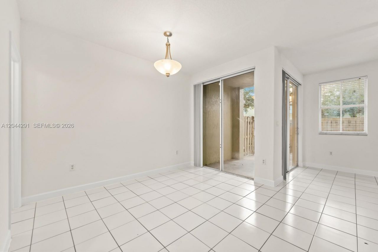 1466 SE 26th Ave, Homestead, FL 33035 Photo