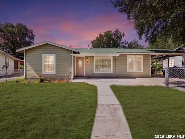 910 Menefee Blvd, San Antonio, TX 78237