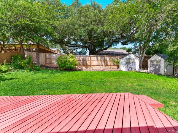 7111 Comanche Ridge Drive, Converse, TX 78109