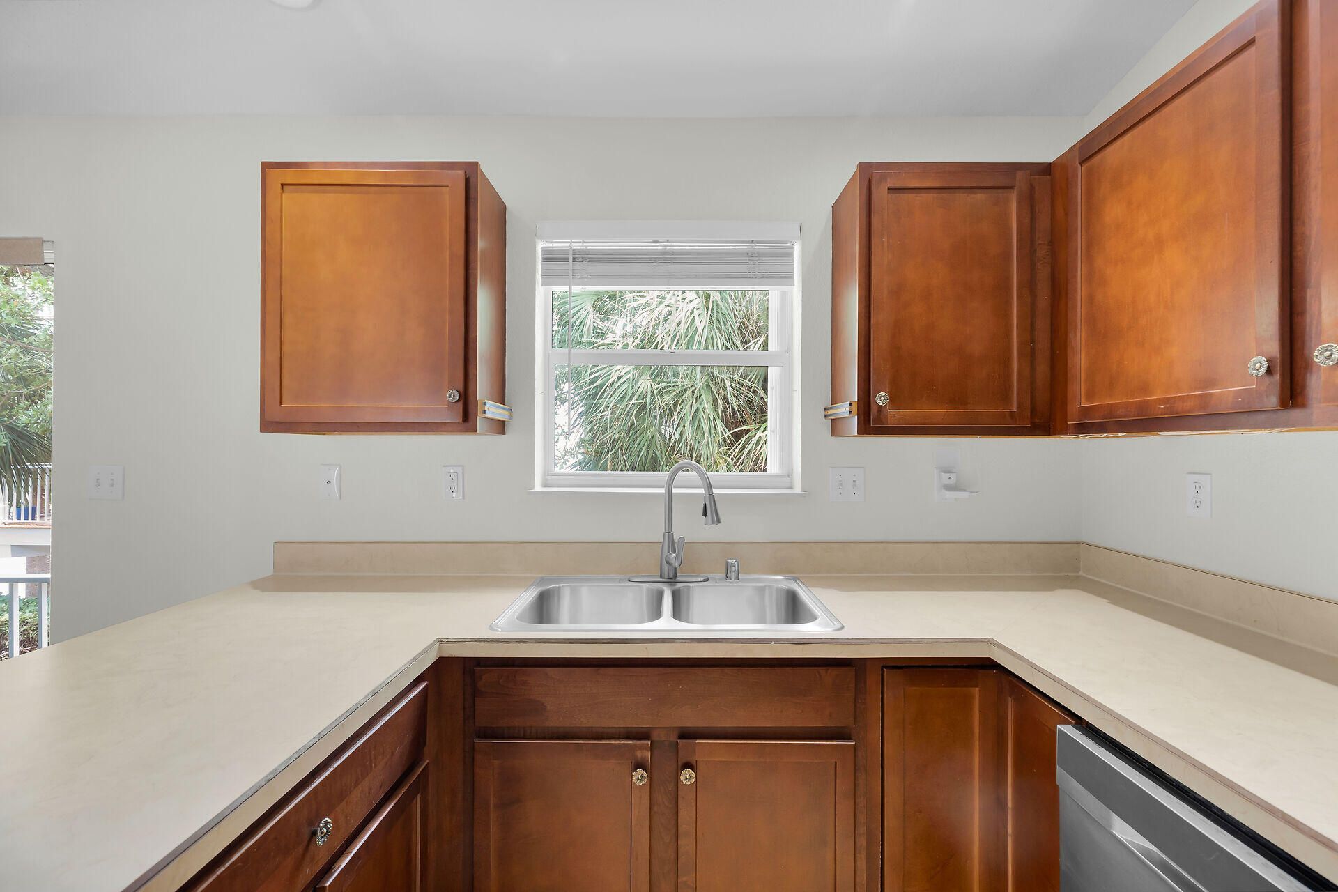 496 James Avenue, Marathon, FL 33050 Photo