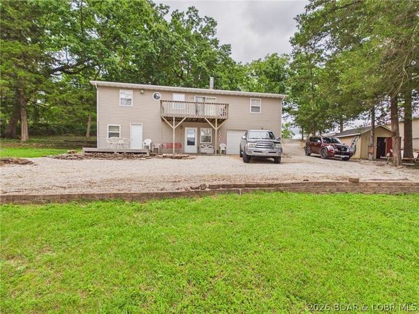 4582 Lower Prairie Hollow Road, Roach, MO 65787