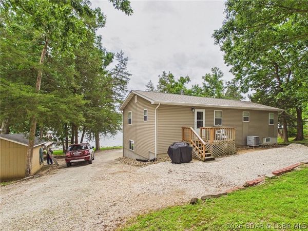 4582 Lower Prairie Hollow Road, Roach, MO 65787