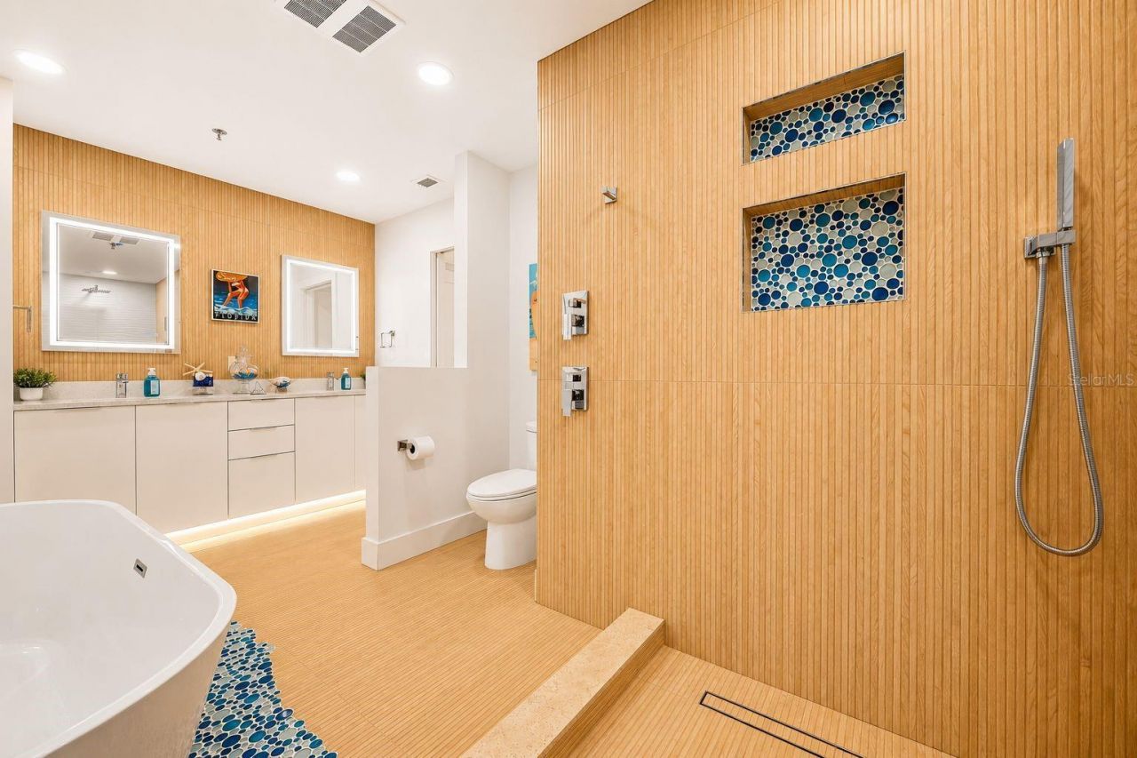 988 Blvd Of The Arts, Unit 109, Sarasota, FL 34236 Photo