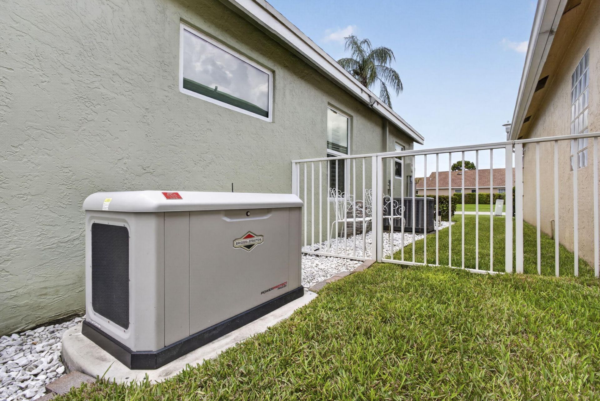 120 Saratoga Boulevard E, Royal Palm Beach, FL 33411 Photo