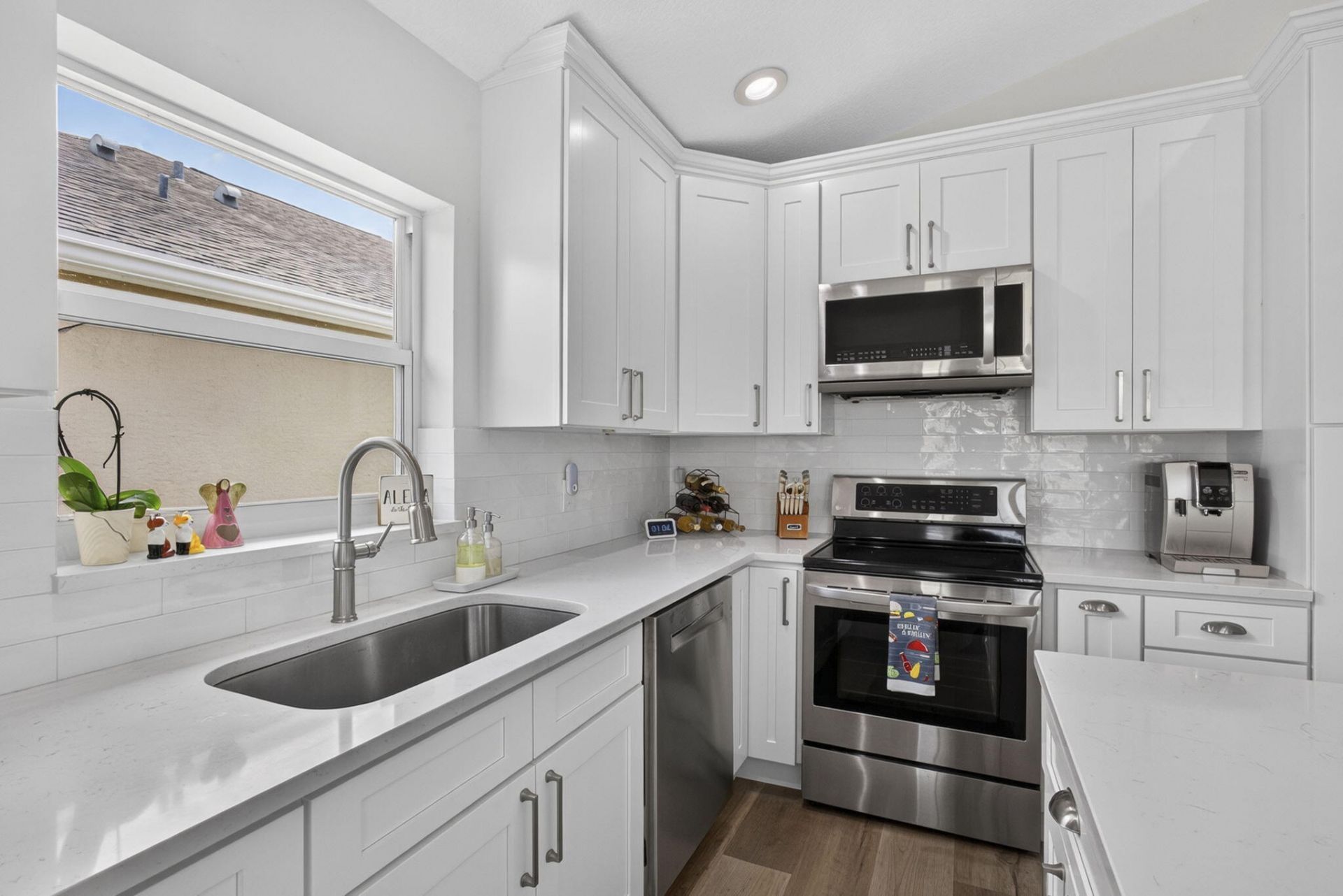 120 Saratoga Boulevard E, Royal Palm Beach, FL 33411 Photo