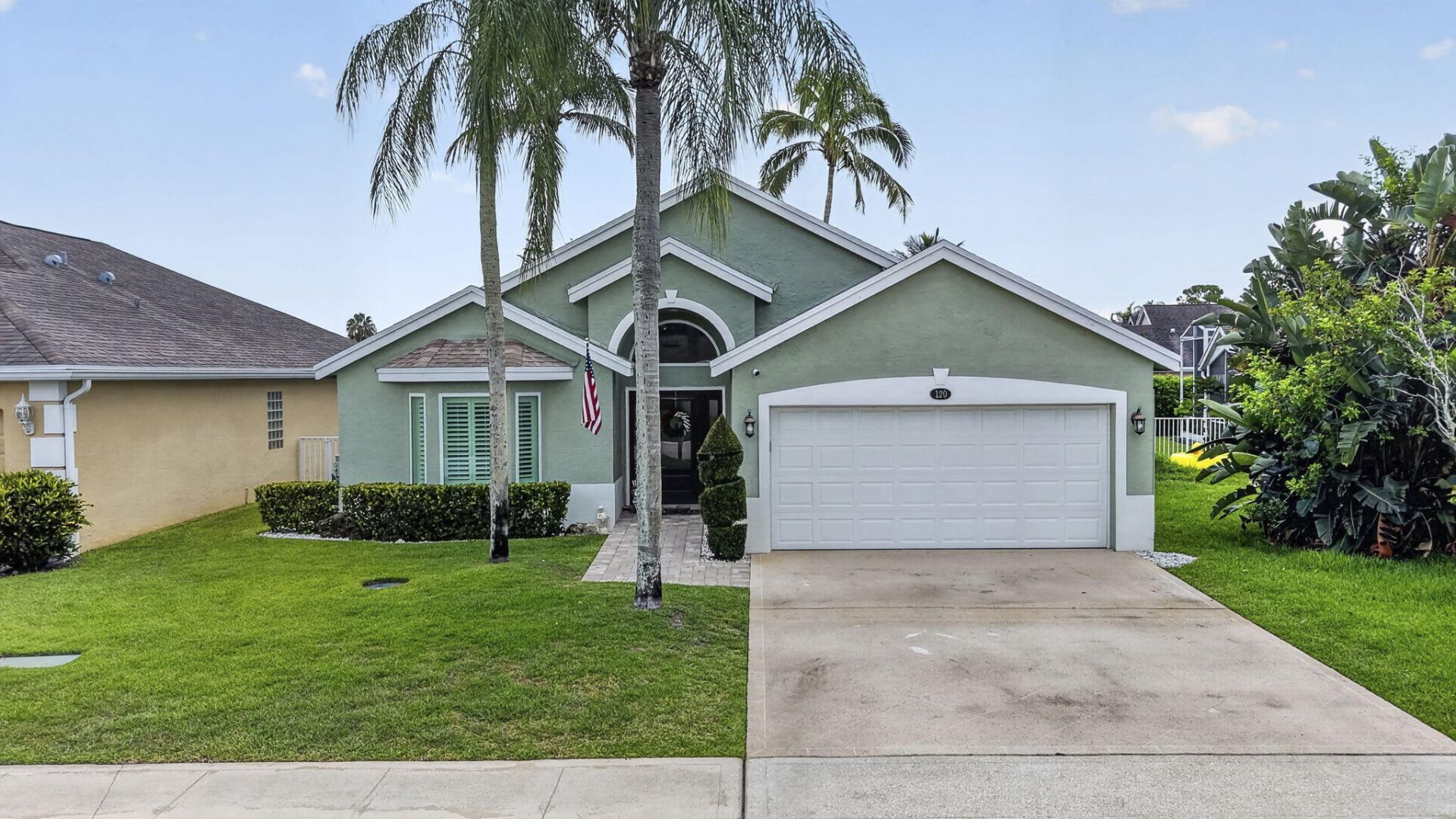 120 Saratoga Boulevard E, Royal Palm Beach, FL 33411 Photo