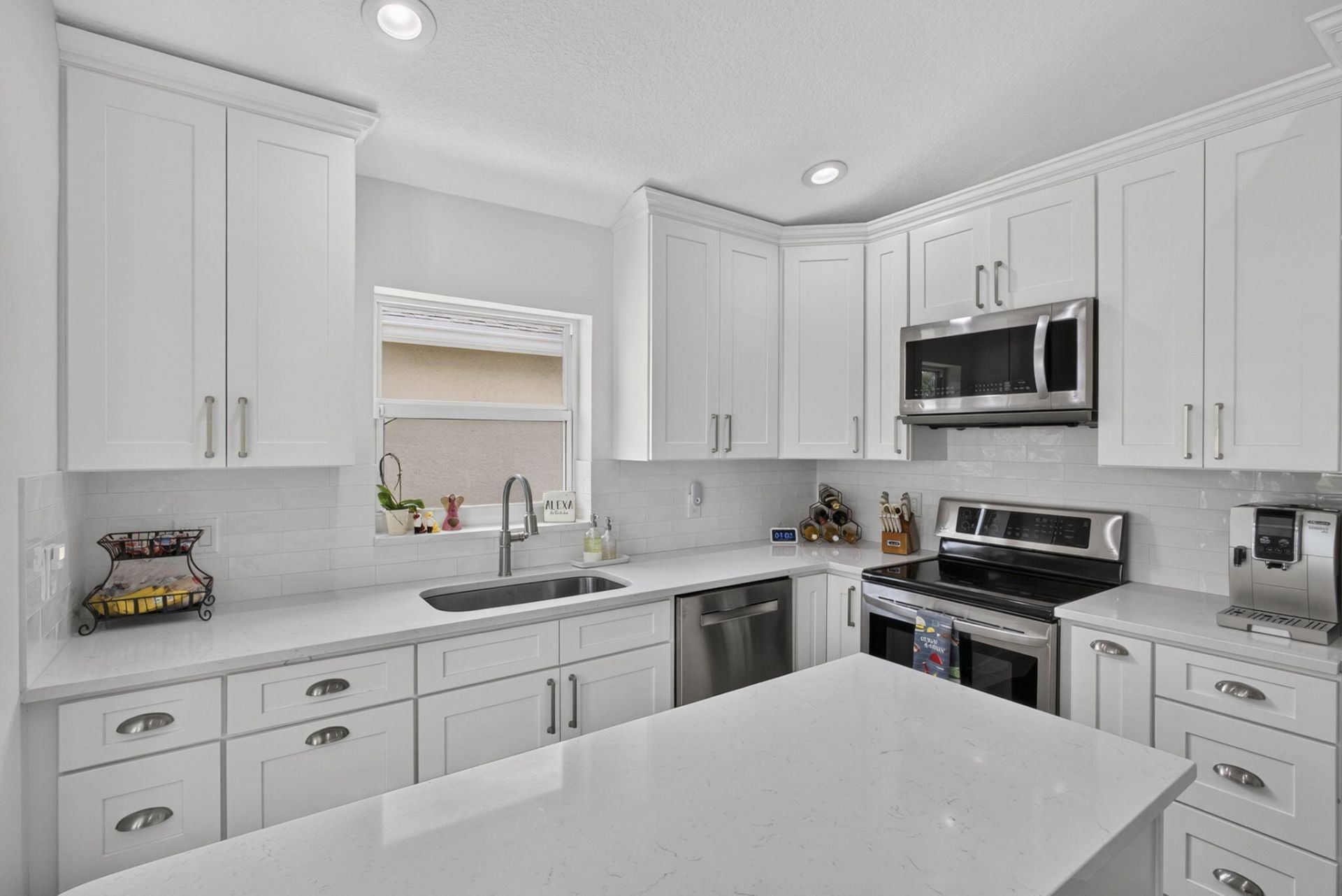 120 Saratoga Boulevard E, Royal Palm Beach, FL 33411 Photo