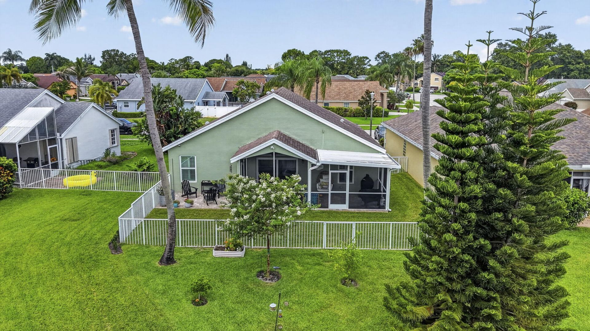 120 Saratoga Boulevard E, Royal Palm Beach, FL 33411 Photo
