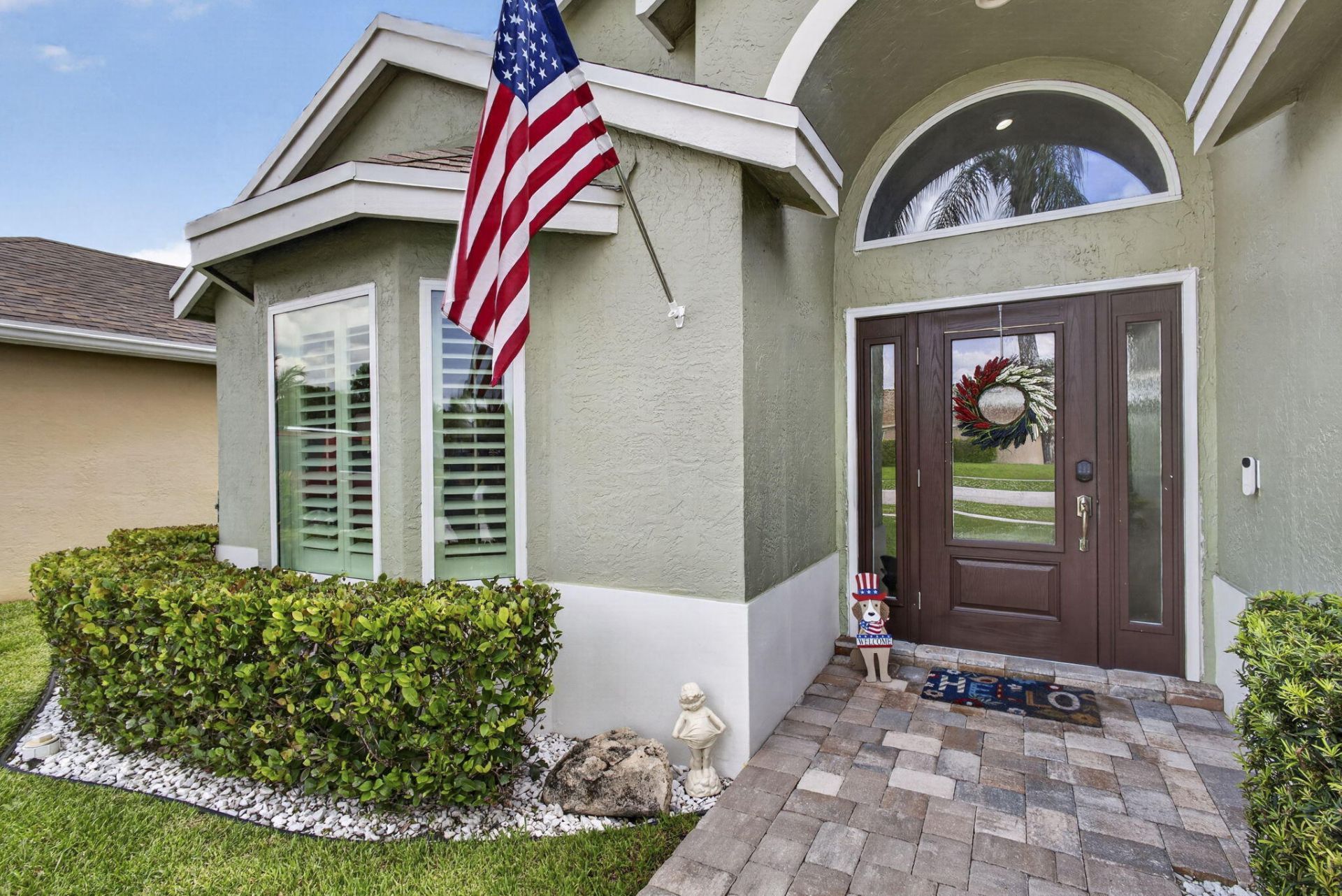 120 Saratoga Boulevard E, Royal Palm Beach, FL 33411 Photo