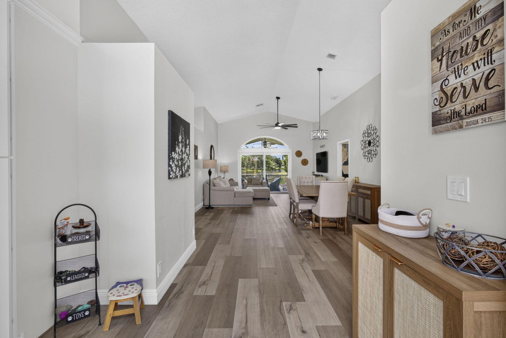 120 Saratoga Boulevard E, Royal Palm Beach, FL 33411 Photo