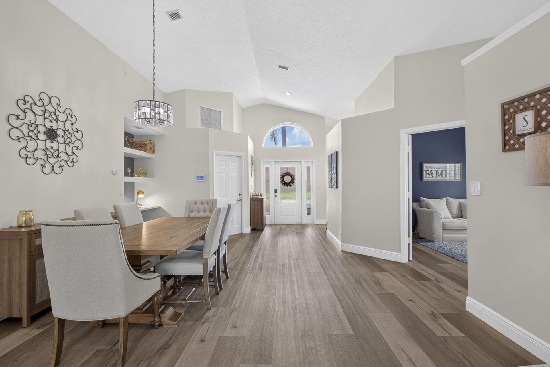 120 Saratoga Boulevard E, Royal Palm Beach, FL 33411 Photo