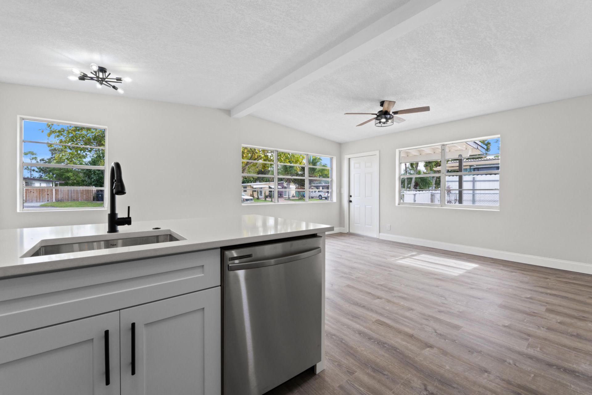 2415 Lewis Road, West Palm Beach, FL 33415 Photo