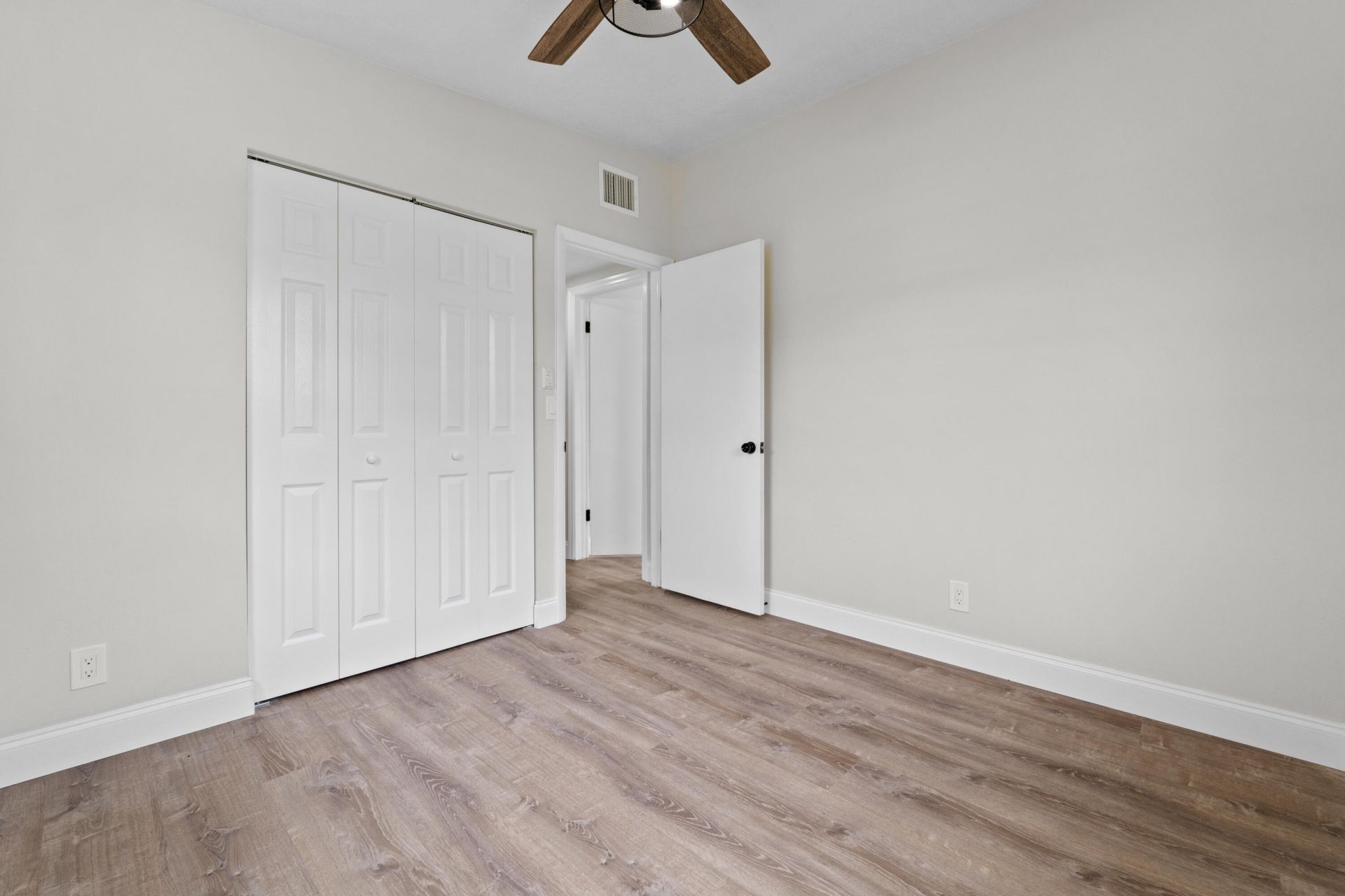 2415 Lewis Road, West Palm Beach, FL 33415 Photo