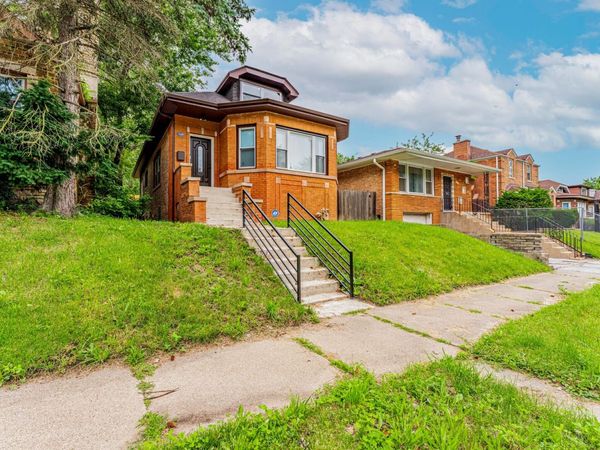 12238 S Yale Avenue , Chicago, IL 60628