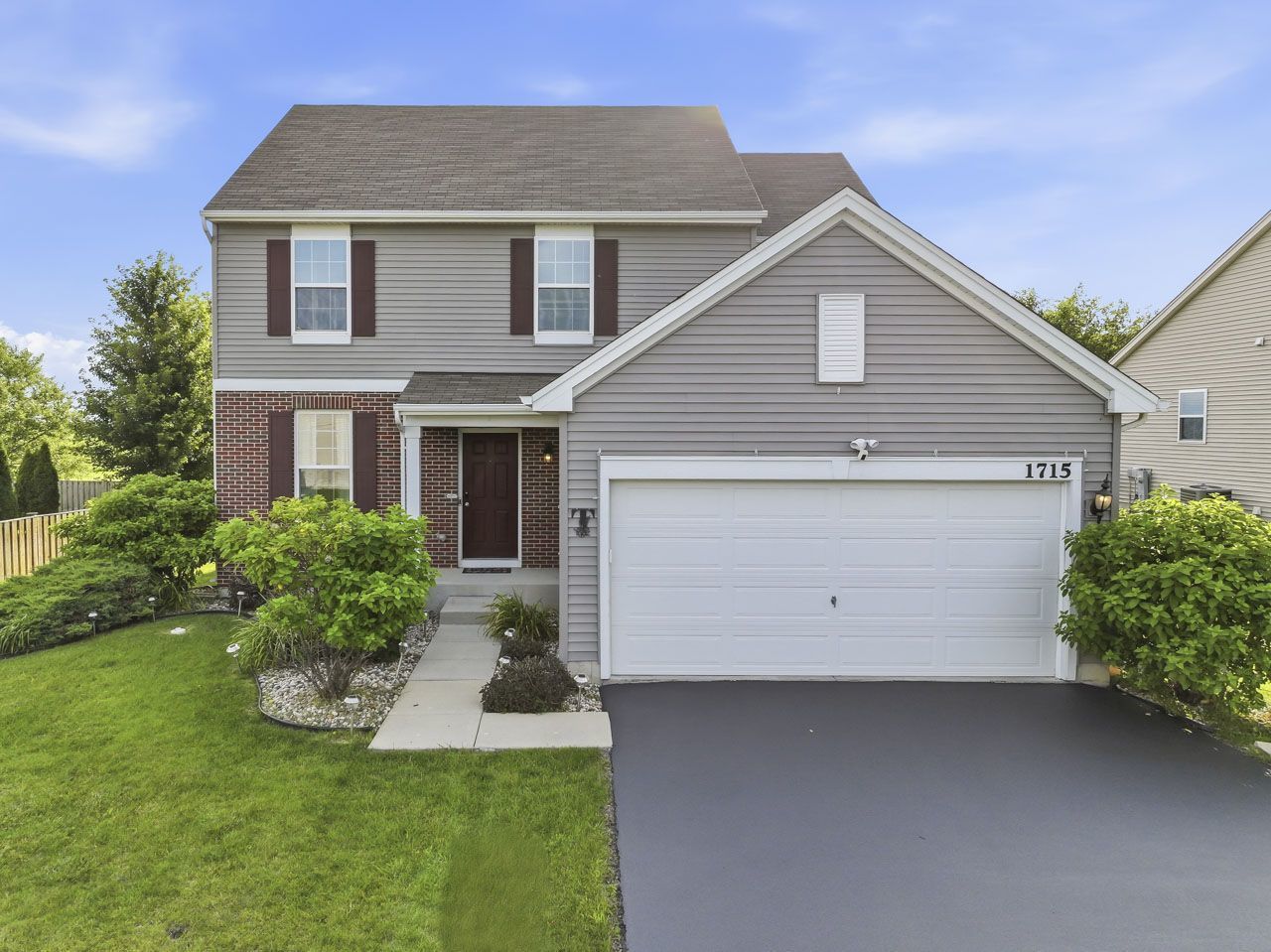 1715 Wild Rose Trail, Joliet, IL 60431 Main Photo