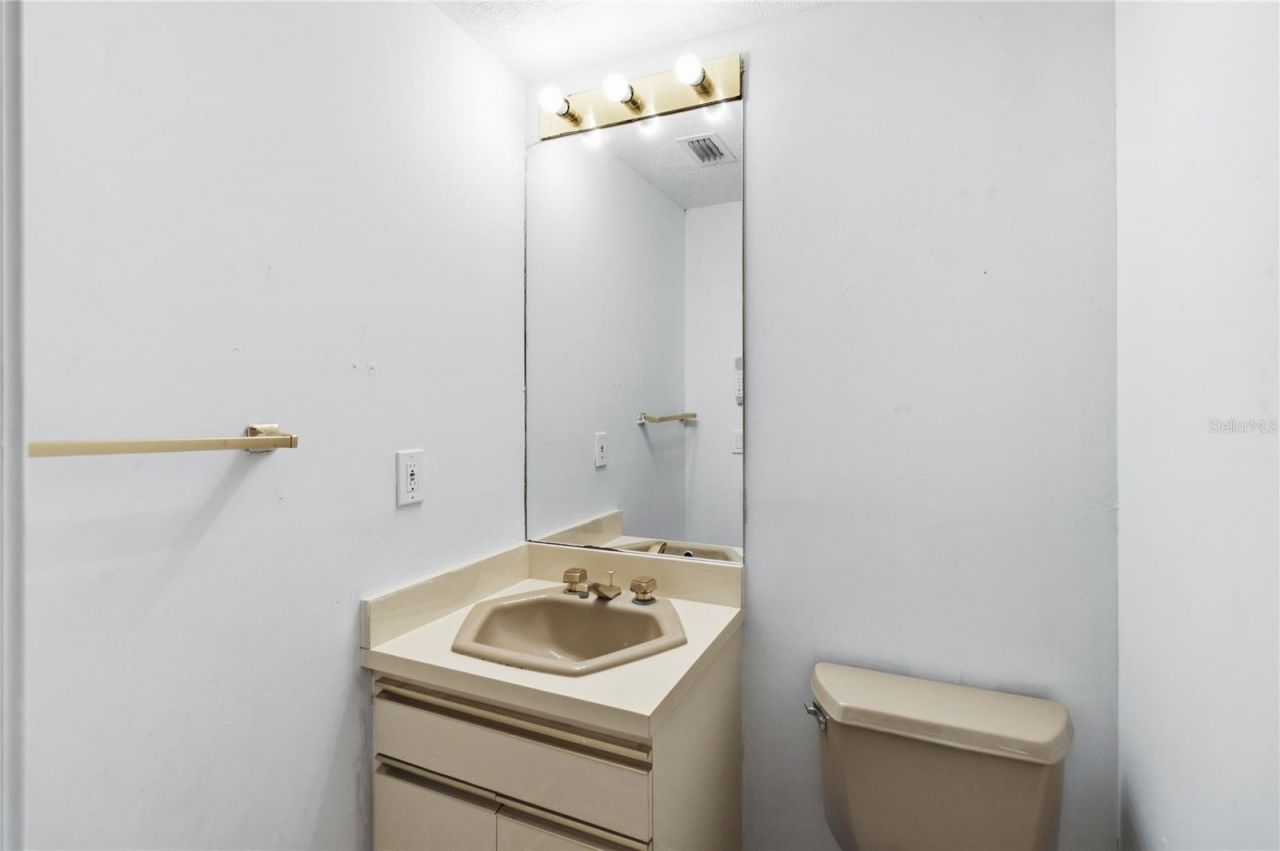 593 Dunmar Circle, Winter Springs, FL 32708 Photo