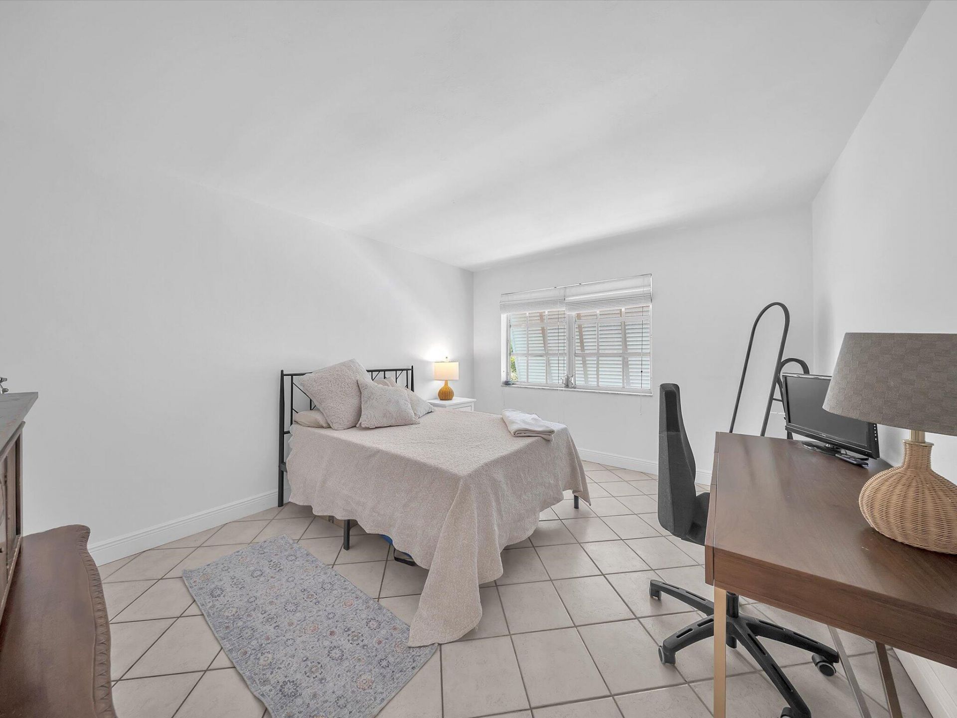 1150 Madruga Avenue, Unit C302, Miami, FL 33146 Photo