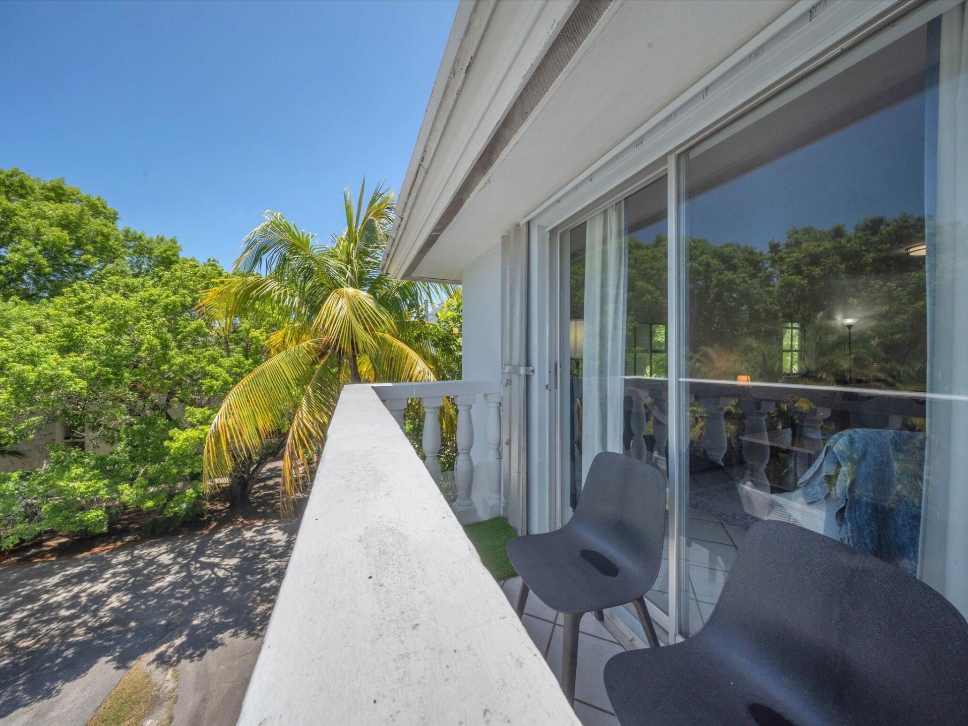 1150 Madruga Avenue, Unit C302, Miami, FL 33146 Photo