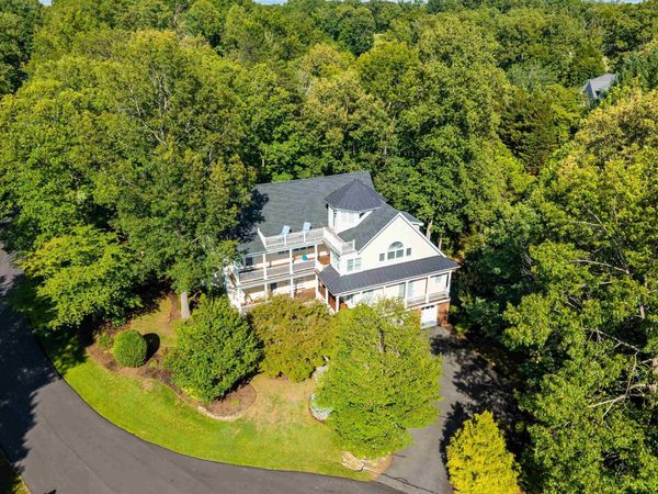 3161 PRESTWICK PL, Keswick, VA 22947