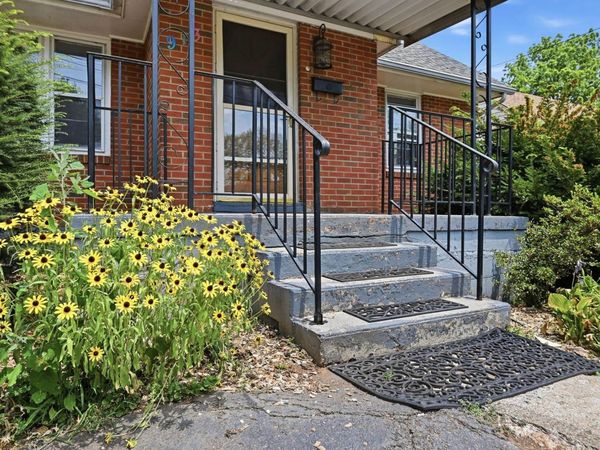 913 DRUID AVE, Charlottesville, VA 22902