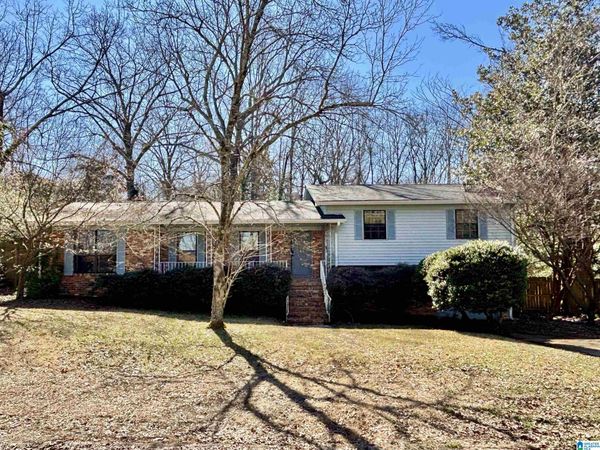 525 27TH AVENUE, CENTER POINT, AL 35215