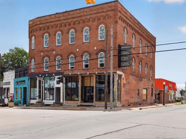 101 Monroe Street, Unit 5, Brooklyn, MI 49230