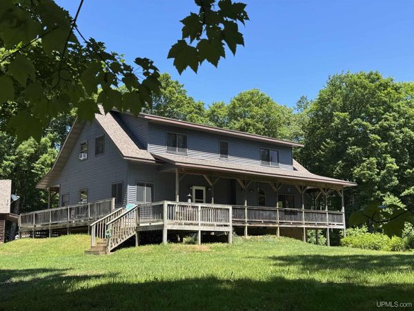 E996 Mcafee Road, Limestone Twp, MI 49891
