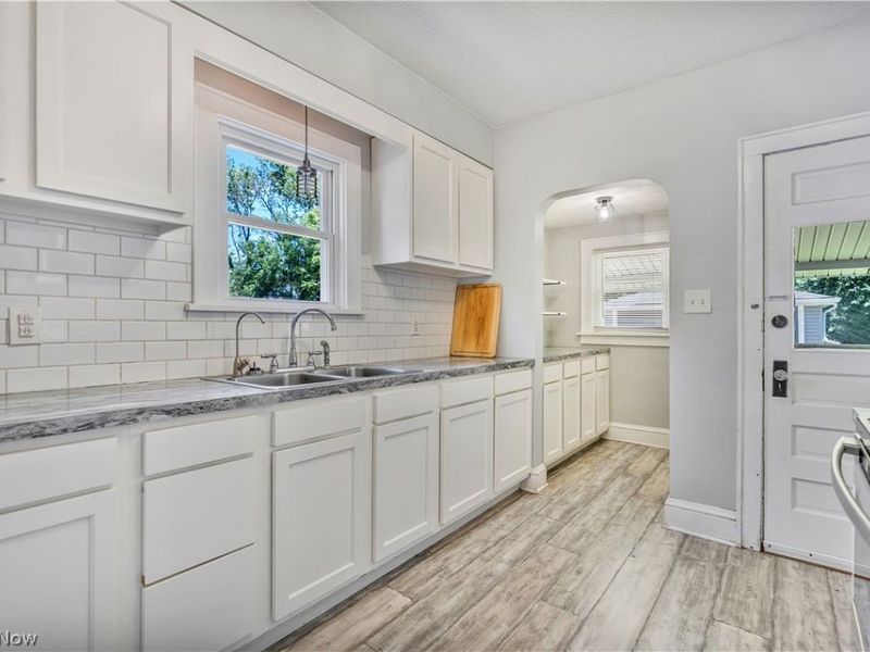 931 Dan Street , Akron, OH 44310 Photo 14