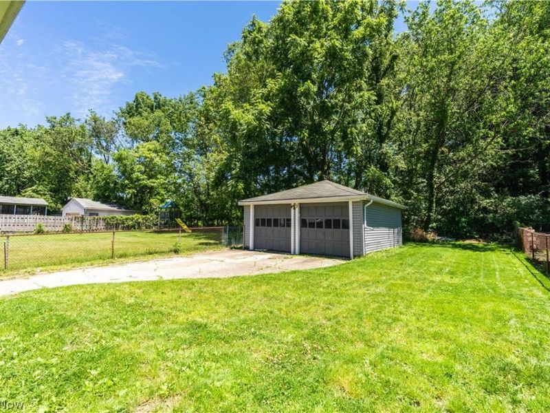 931 Dan Street , Akron, OH 44310 Photo 30