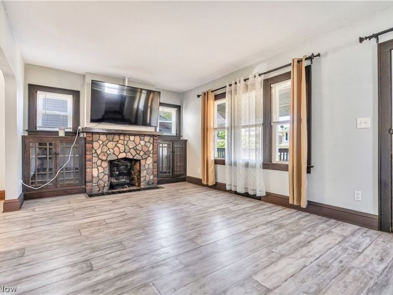 931 Dan Street , Akron, OH 44310 Photo 6