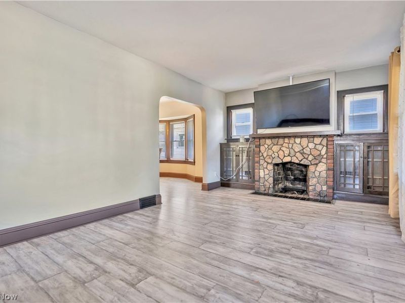 931 Dan Street , Akron, OH 44310 Photo 7