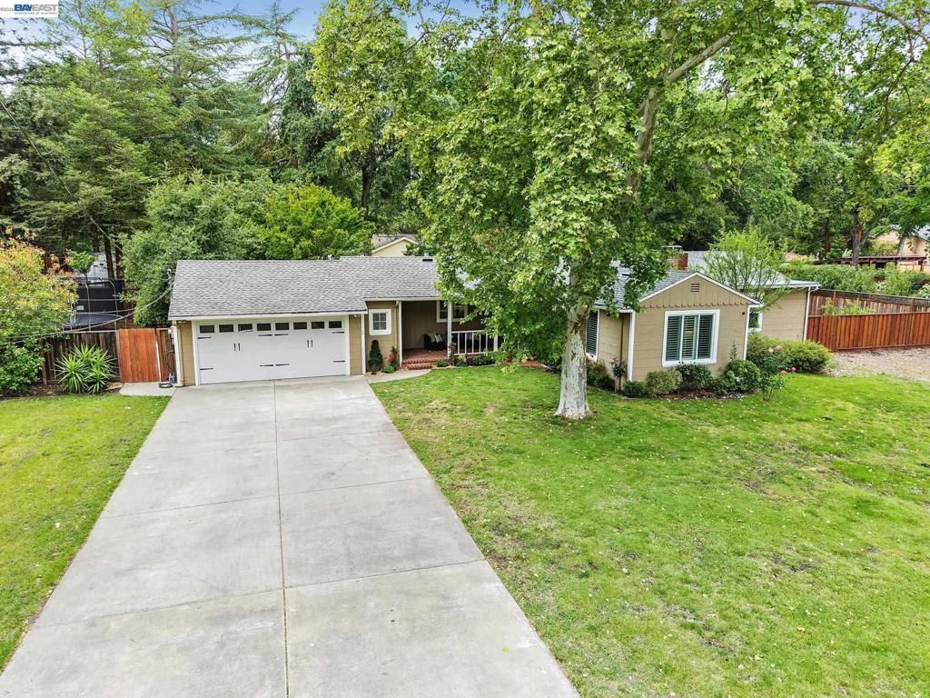 1989 Meadow Rd, Walnut Creek, CA 94595 Main Photo