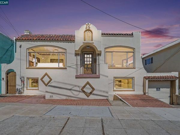 2105 Mcgee Ave, Berkeley, CA 94703